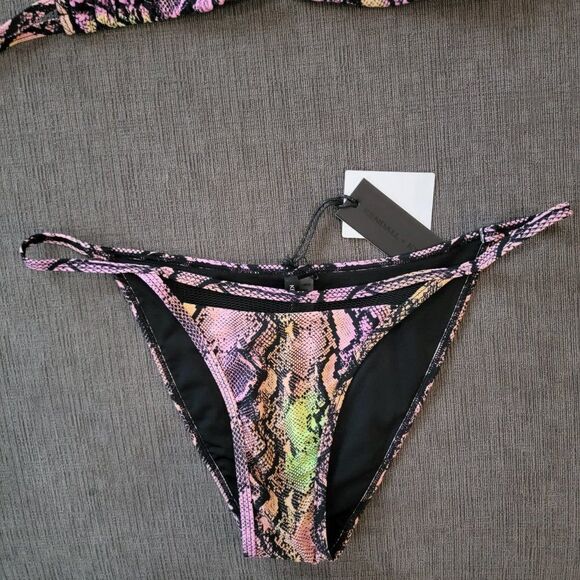 Kendall & Kylie Women's Mesh Trim Tie Dye Snake Triangle Bikini Set Size… - Picture 7 of 16